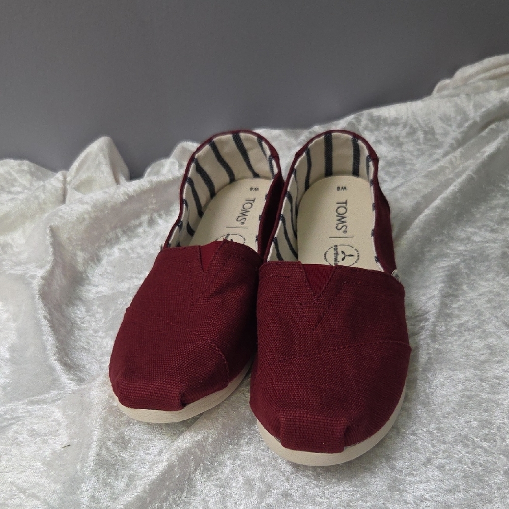 Toms Burgandy Alpargata Heritage Canvas Flats